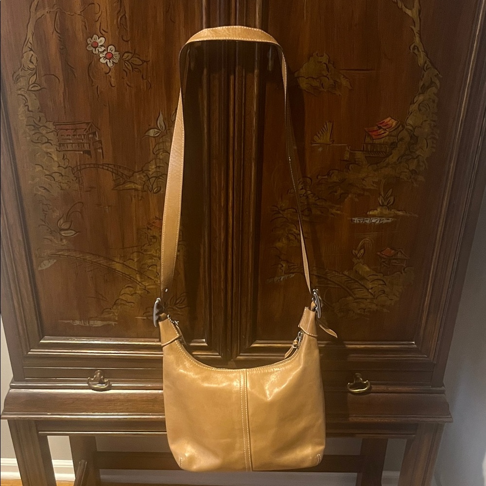 COACH Vintage Tan Leather Shoulder Bag - Picture 16 of 16